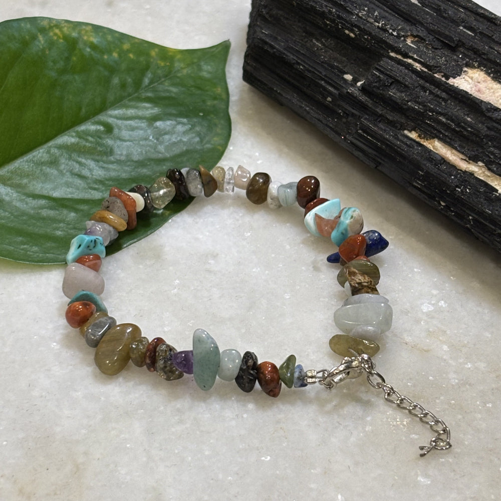 Navratna Crystals Chips Bracelet Adjustable